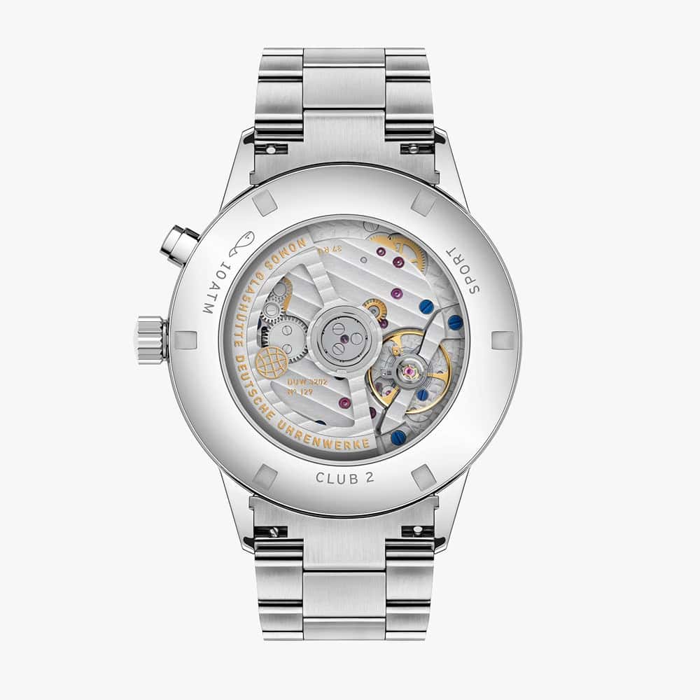 Saphirglasboden der NOMOS Club Sport neomatik Weltzeit dark